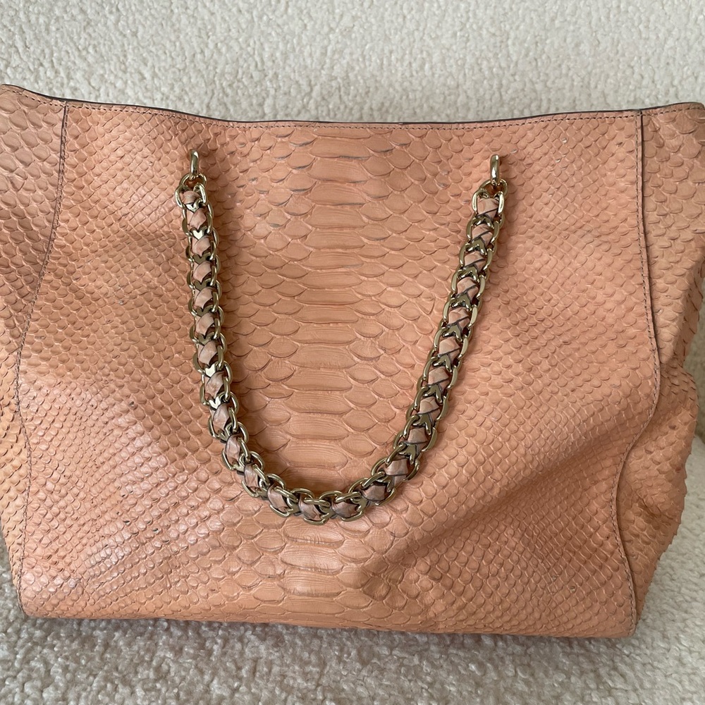 Mulberry blush/nude medium sized Cecily tote with gold hardware. - Picture 2 of 10